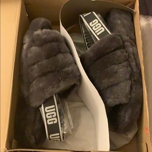 UGG Women’s Fluff Yeah Slide